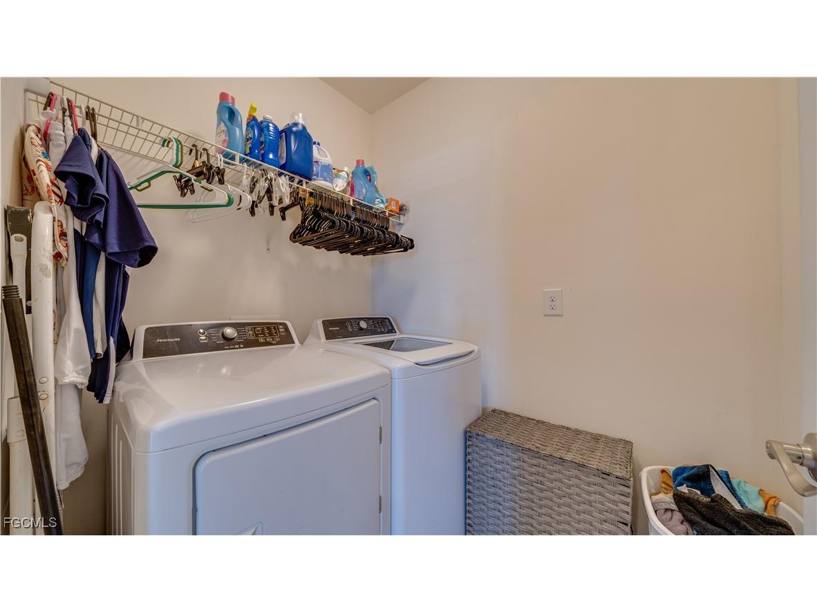 1103 SW 47th Street Cape Coral FL 33914 2025019900 image24