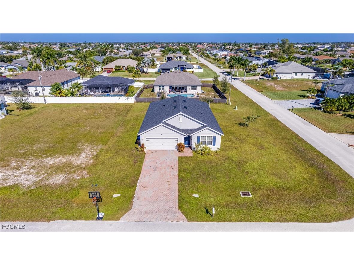 1103 SW 47th Street Cape Coral FL 33914 2025019900 image33