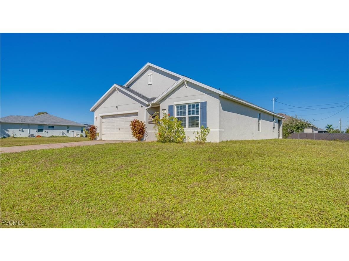 1103 SW 47th Street Cape Coral FL 33914 2025019900 image4