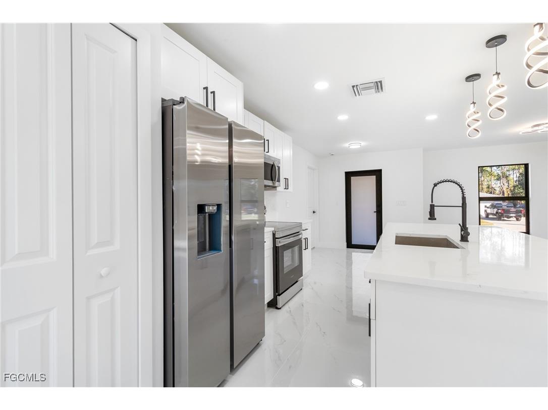 1103 Williams Avenue Lehigh Acres FL 33972 2025020837 image8