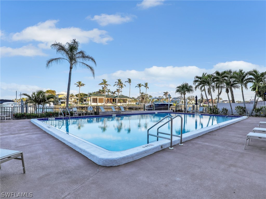 11030 Gulf Shore Drive #202 Naples FL 34108 226008188 image26
