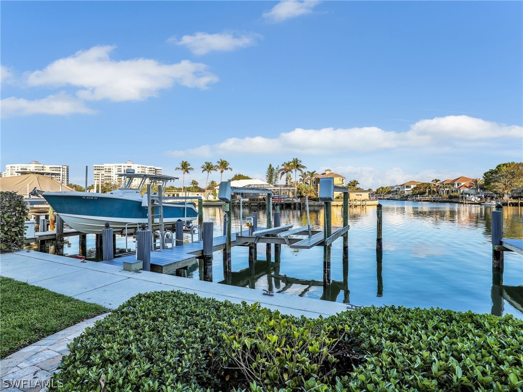 11030 Gulf Shore Drive #202 Naples FL 34108 226008188 image32