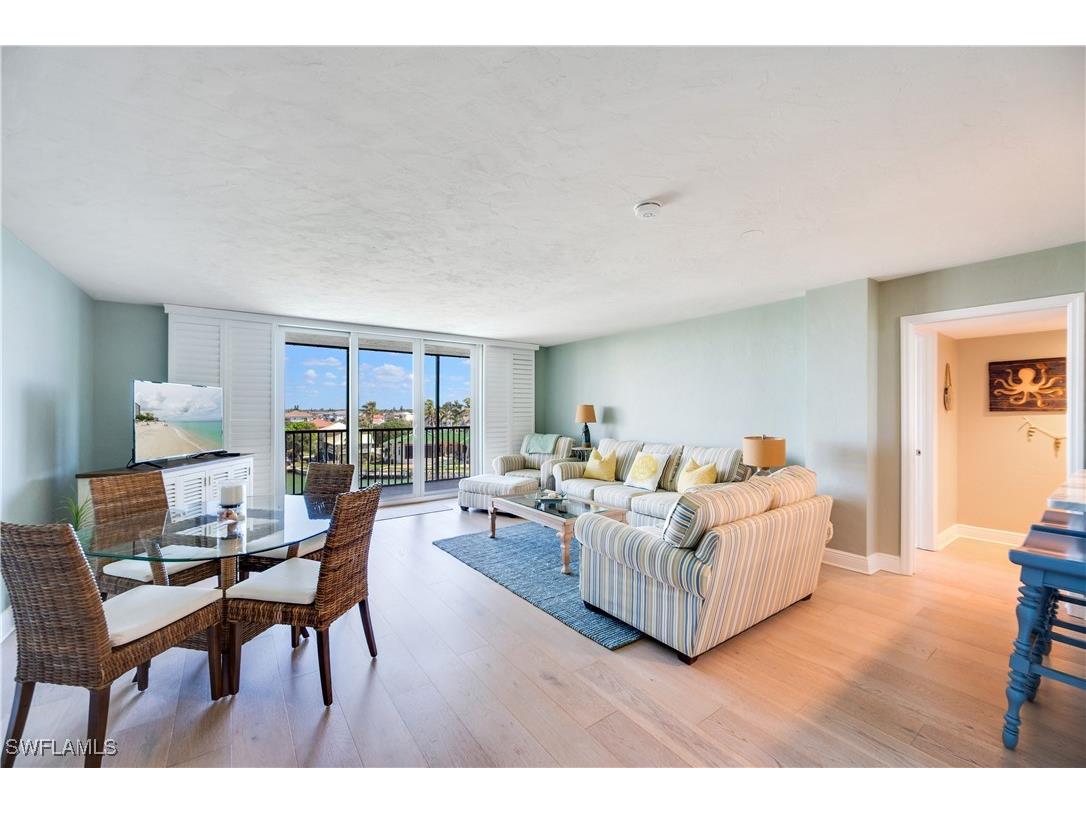 11030 Gulf Shore Drive #401 Naples FL 34108 225061388 image4