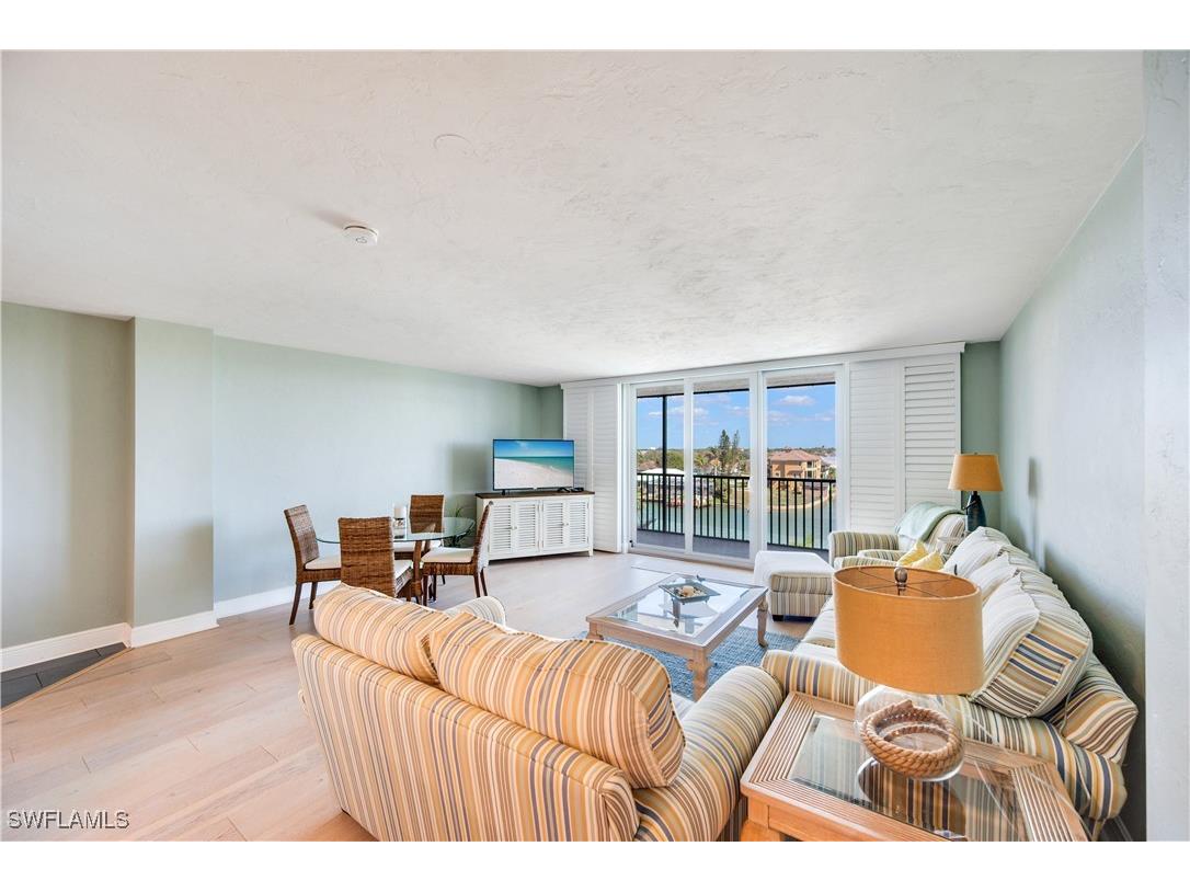 11030 Gulf Shore Drive #401 Naples FL 34108 225061388 image5