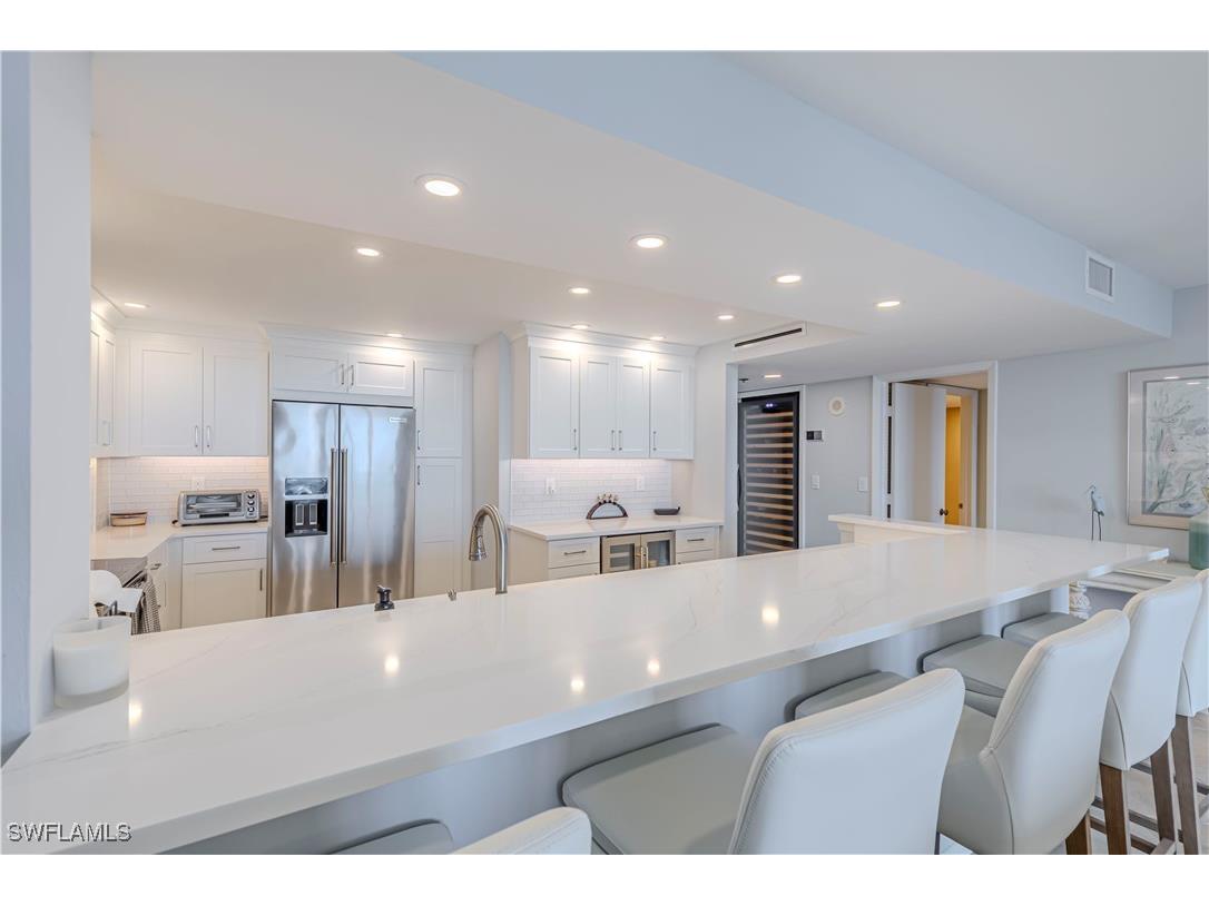 11030 Gulf Shore Drive #901 Naples FL 34108 225049585 image15