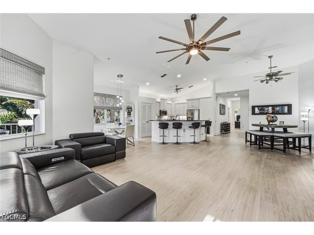 11033 Harbour Yacht Court #202 Fort Myers FL 33908 2026005957 image1