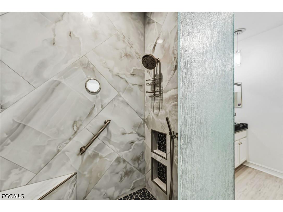 11033 Harbour Yacht Court #202 Fort Myers FL 33908 2026005957 image25
