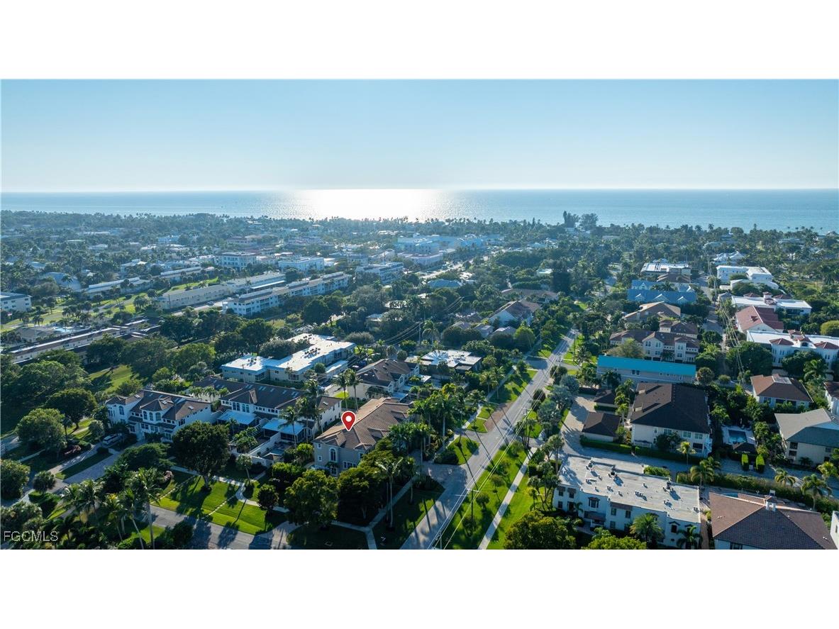 1104 6th Street S #1 Naples FL 34102 2025022453 image47