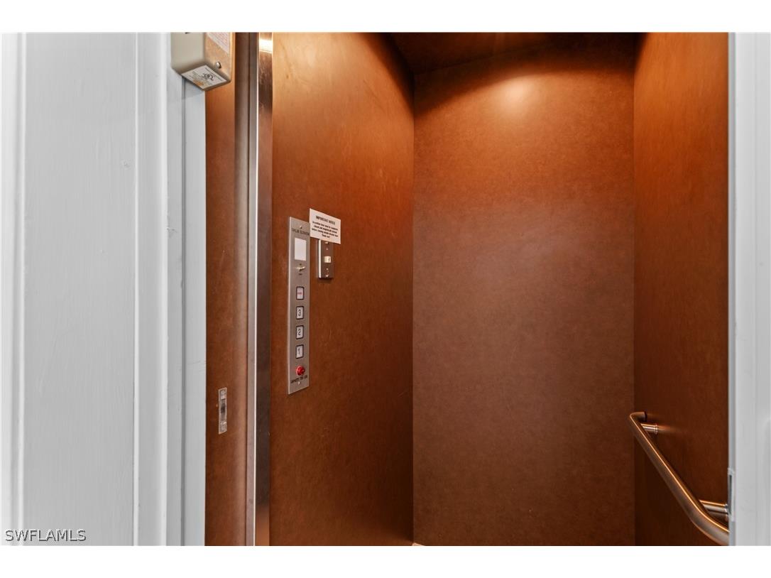 1104 6th Street S #1 Naples FL 34102 226009270 image15