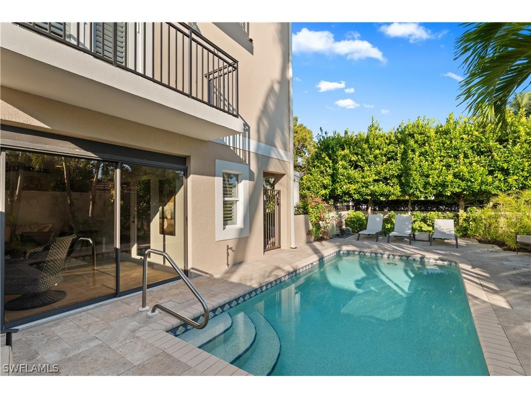 1104 6th Street S #1 Naples FL 34102 226009270 image9