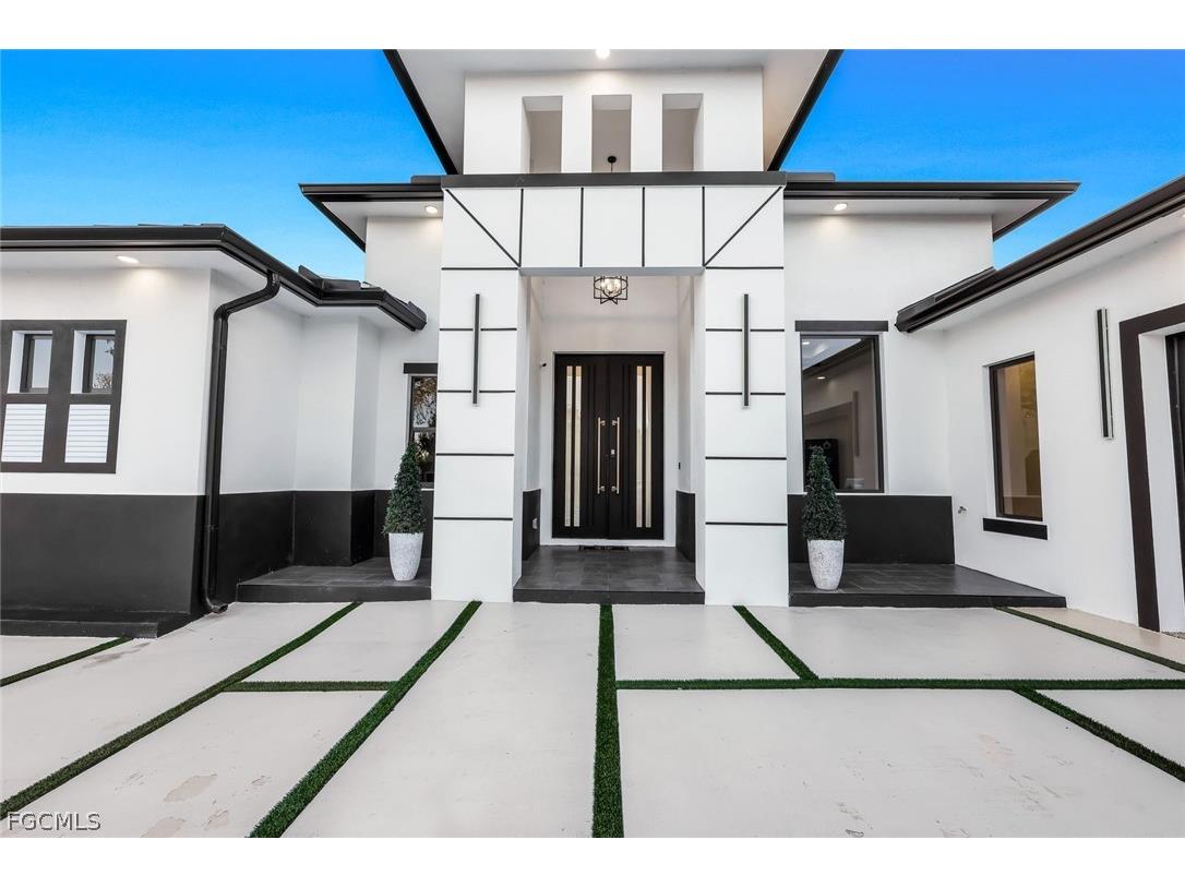 1104 E 6th Street Lehigh Acres FL 33972 2026007855 image2