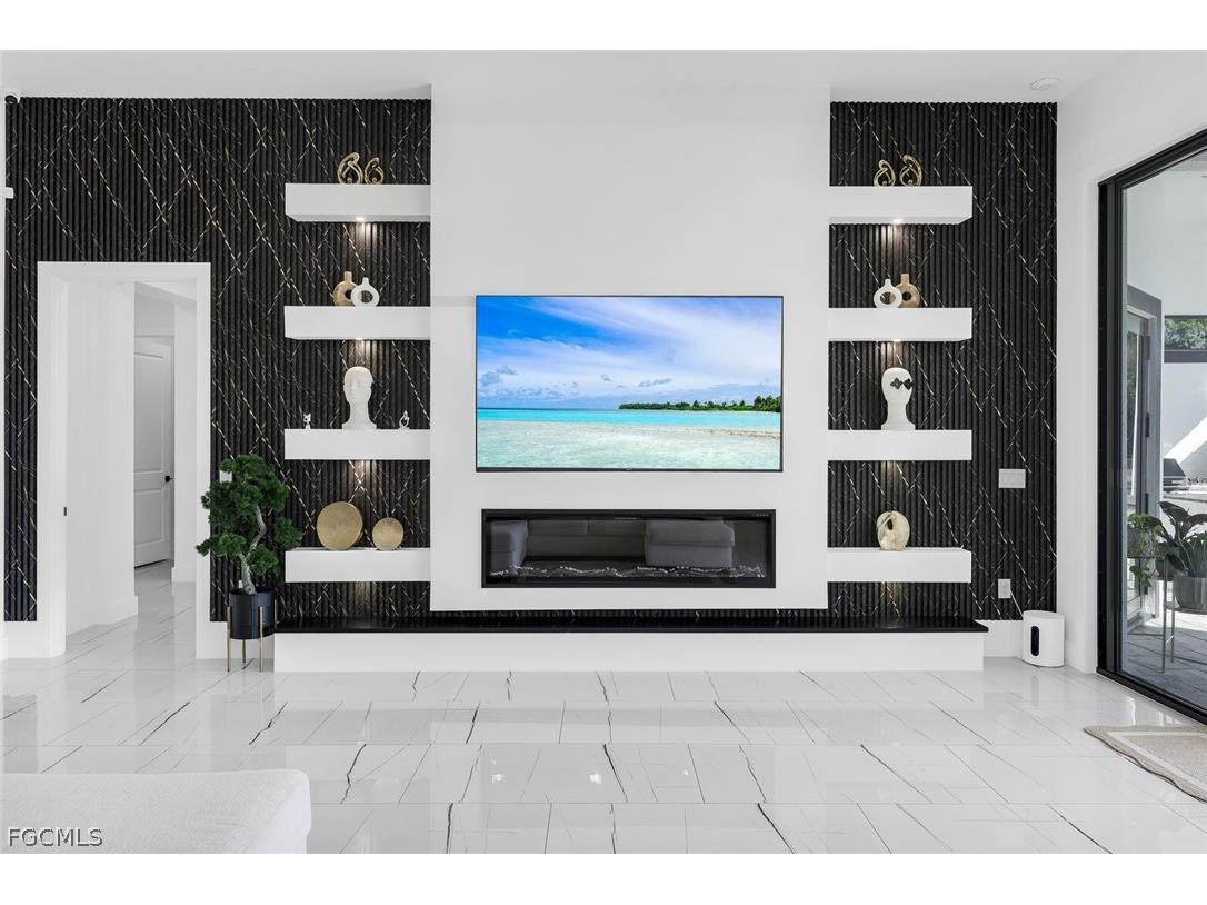 1104 E 6th Street Lehigh Acres FL 33972 2026007855 image8