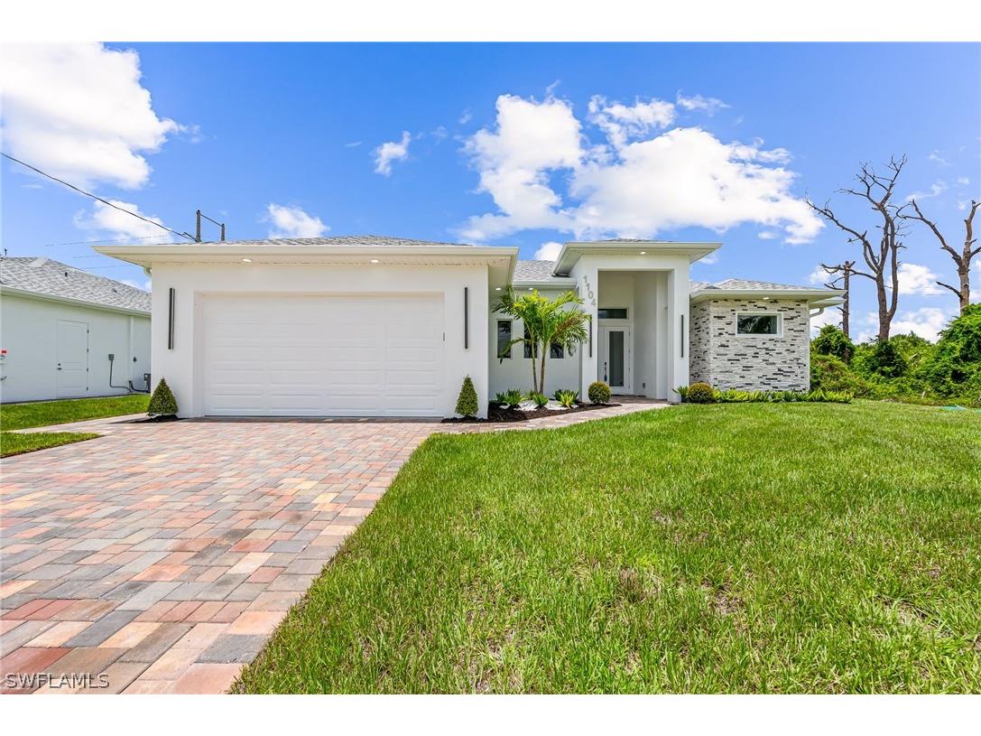 1104 Floyd Avenue S Lehigh Acres FL 33976 224048029 image1
