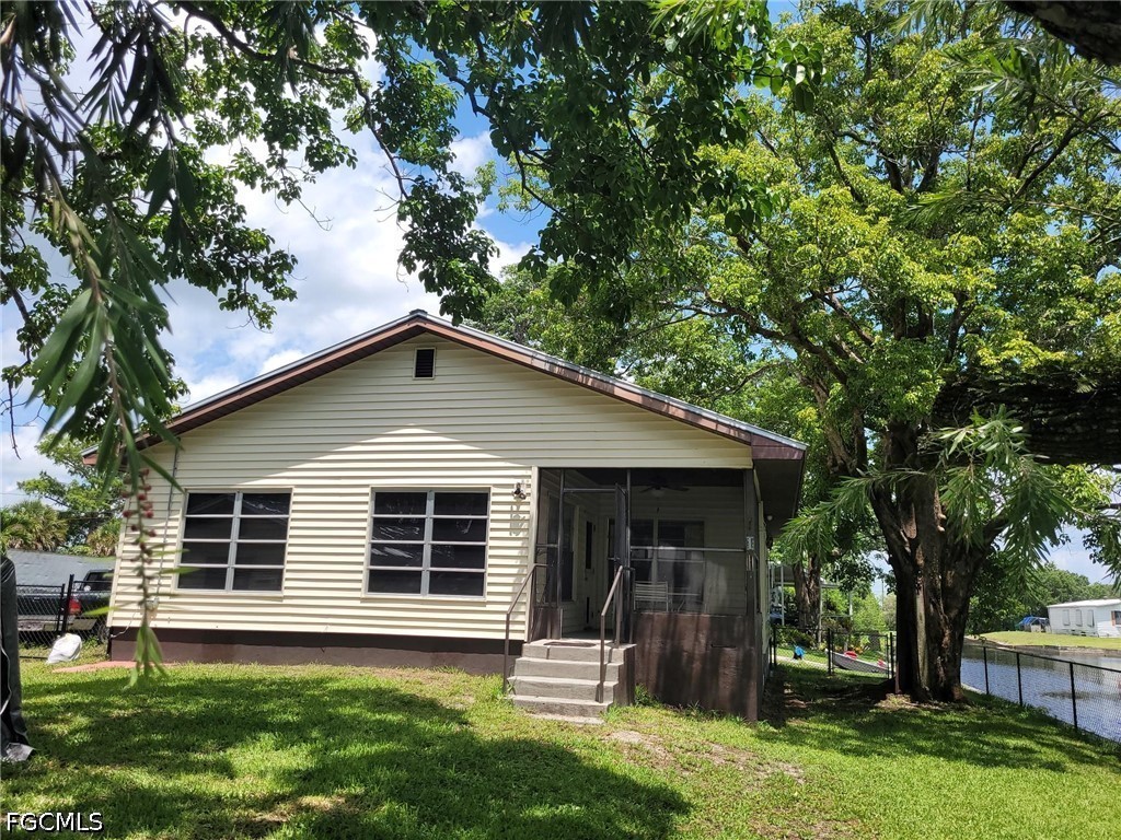 1104 Gulf Street Moore Haven FL 33471 2026016398 image25