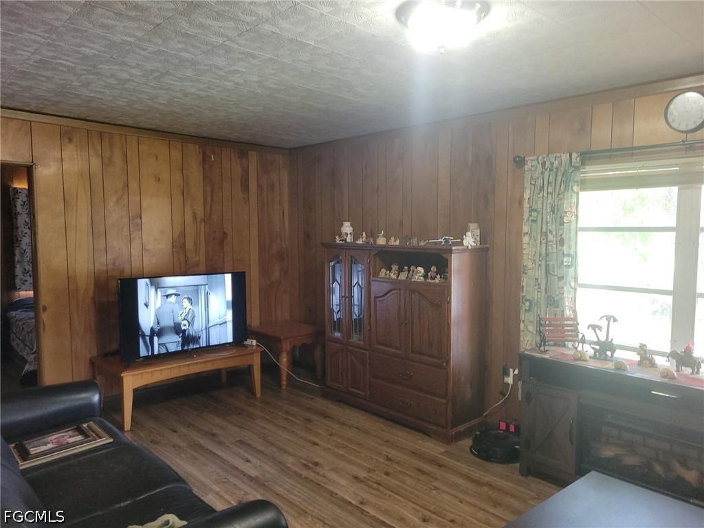 1104 Gulf Street Moore Haven FL 33471 2026016398 image4