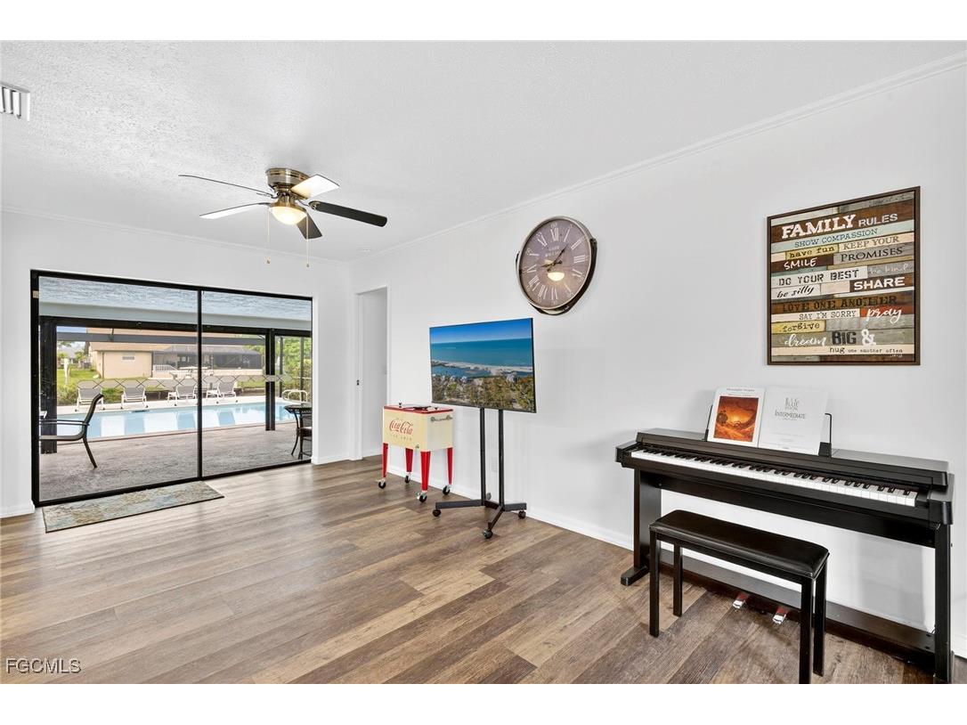 1104 SE 16th Terrace Cape Coral FL 33990 2025007214 image13