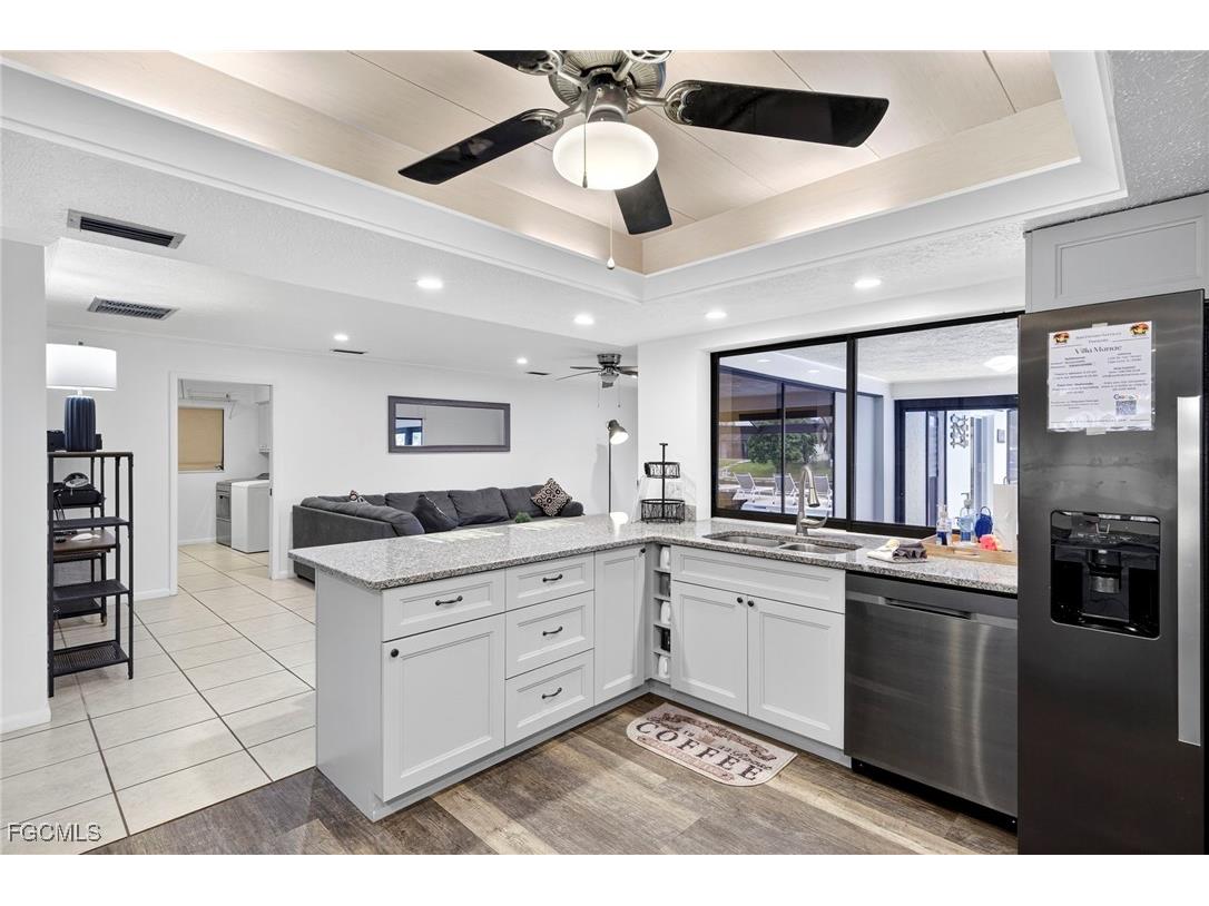 1104 SE 16th Terrace Cape Coral FL 33990 2025007214 image20