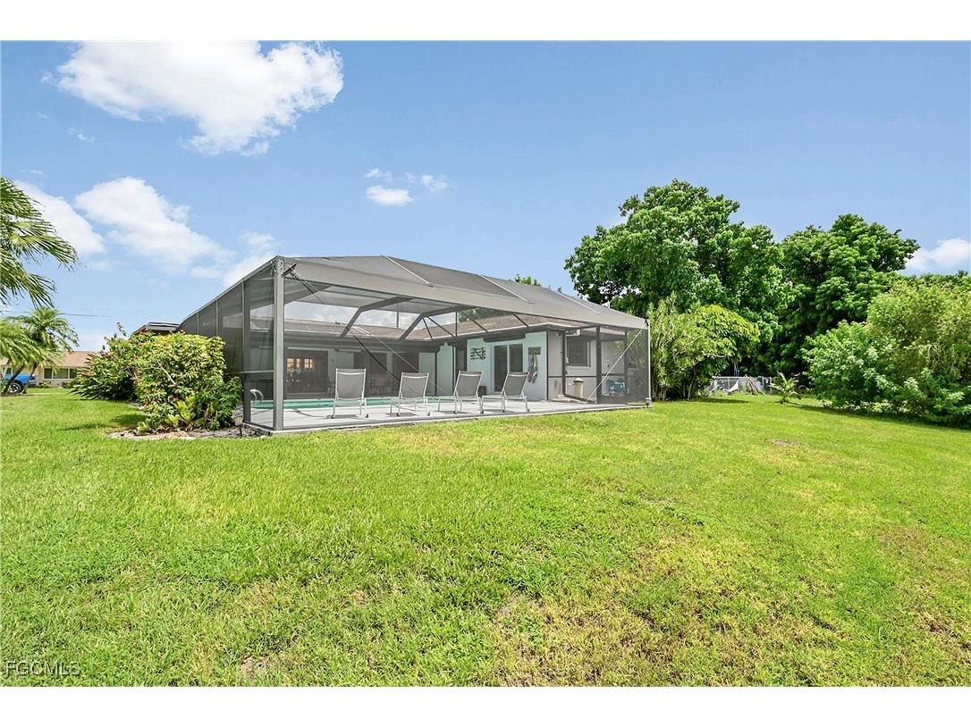 1104 SE 16th Terrace Cape Coral FL 33990 2025007214 image44