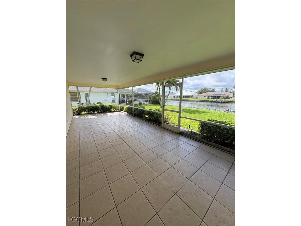 1104 SE 3rd Street Cape Coral FL 33990 2025006022 image16