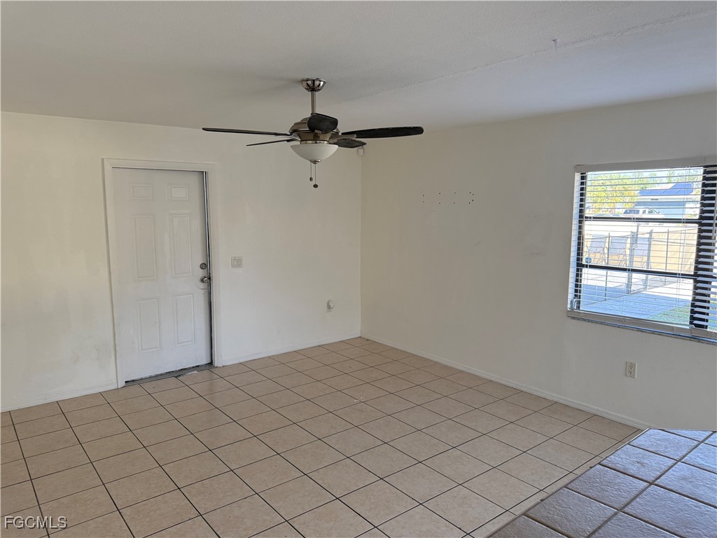 1104 SE 8th Street #4 Cape Coral FL 33990 2025023909 image8