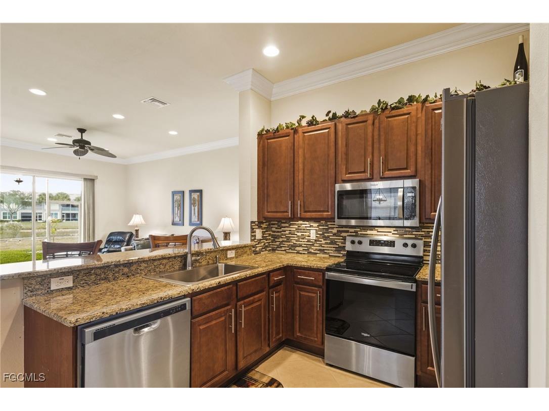 11040 Yellow Poplar Drive Fort Myers FL 33913 2025021205 image7