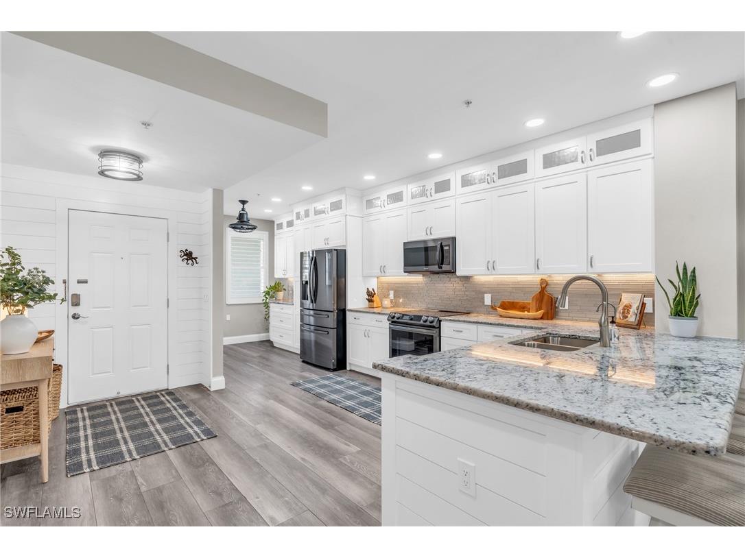 11041 Gulf Reflections Drive #203 Fort Myers FL 33908 225073258 image1