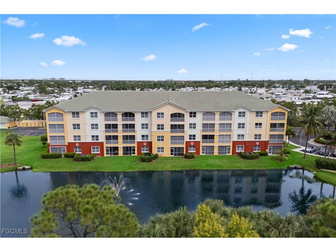 11041 Gulf Reflections Drive #206 Fort Myers FL 33908 2025011788 image1
