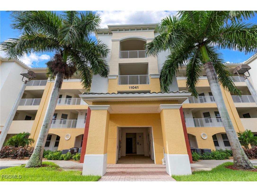 11041 Gulf Reflections Drive #306 Fort Myers FL 33908 2025013652 image2