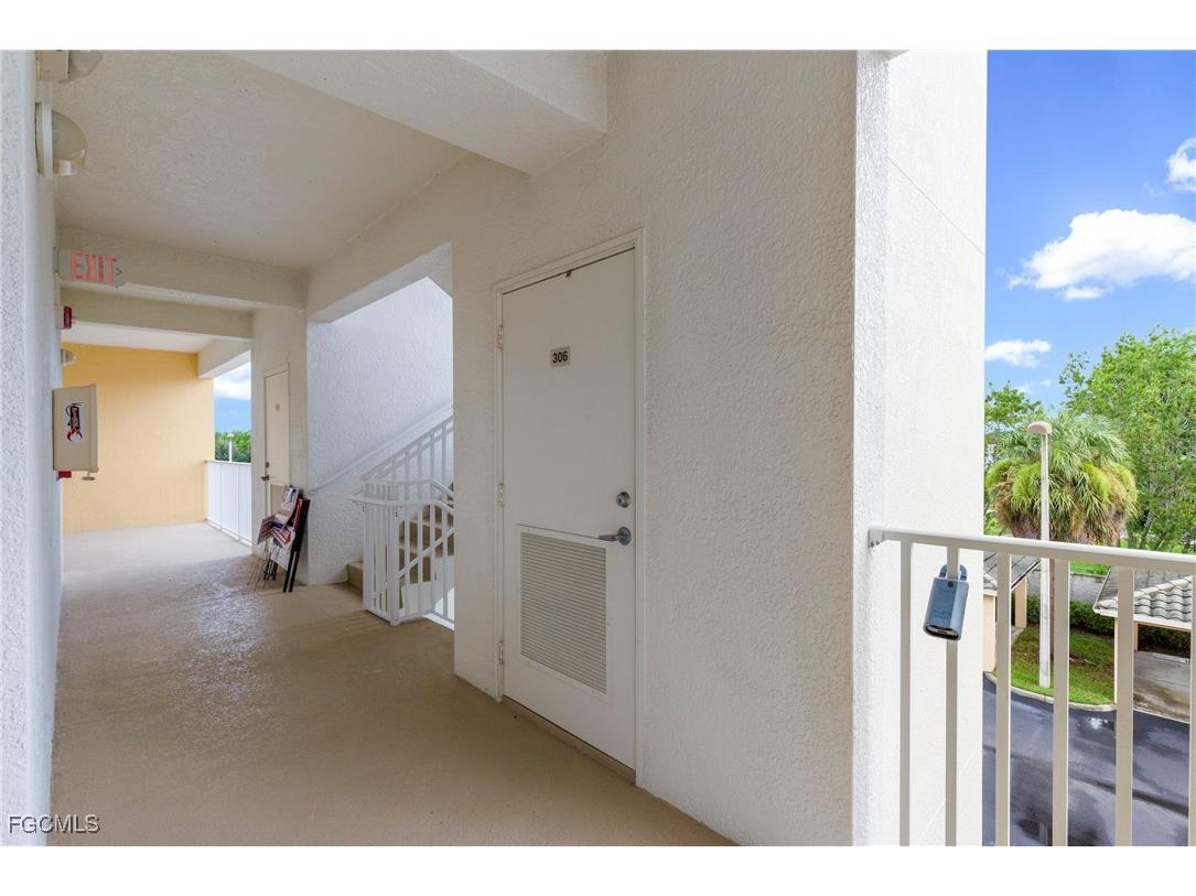 11041 Gulf Reflections Drive #306 Fort Myers FL 33908 2025013652 image4