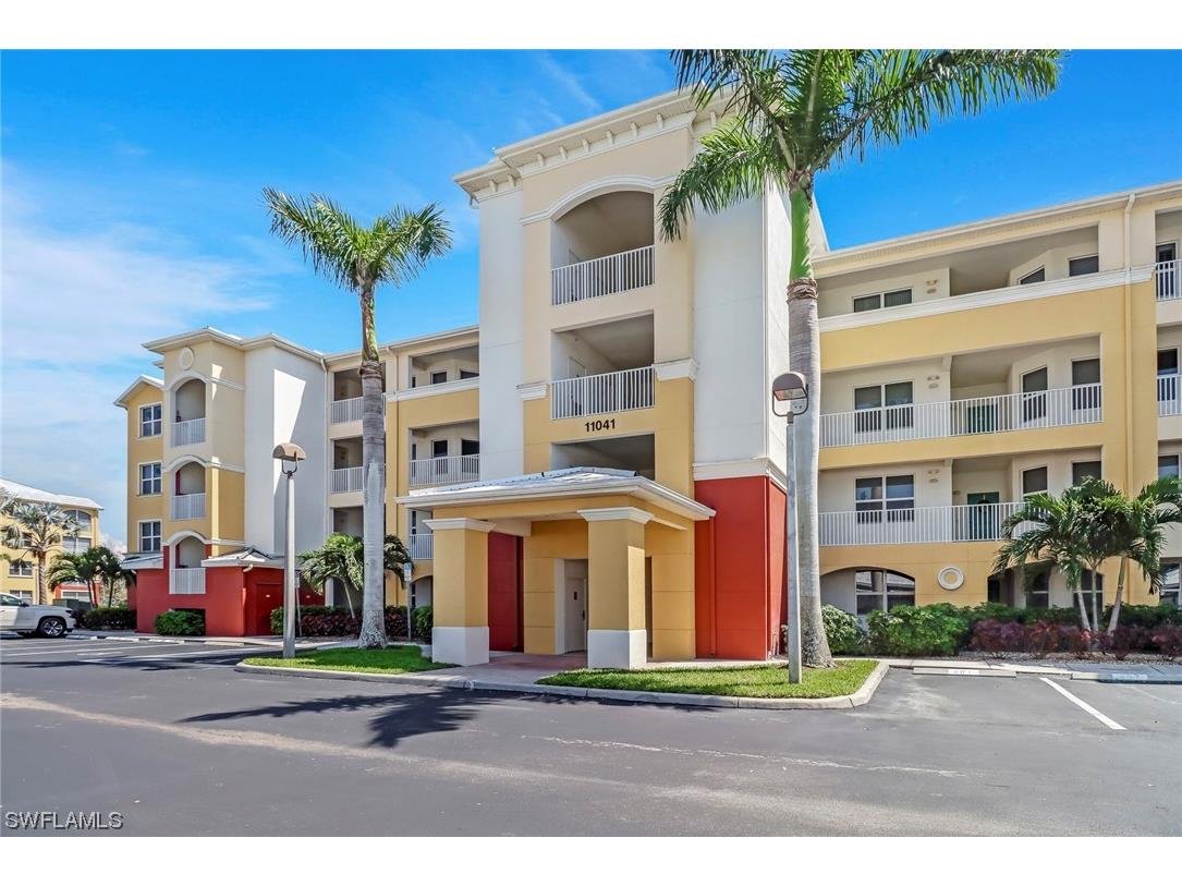 11041 Gulf Reflections Drive #401 Fort Myers FL 33908 223029237 image1