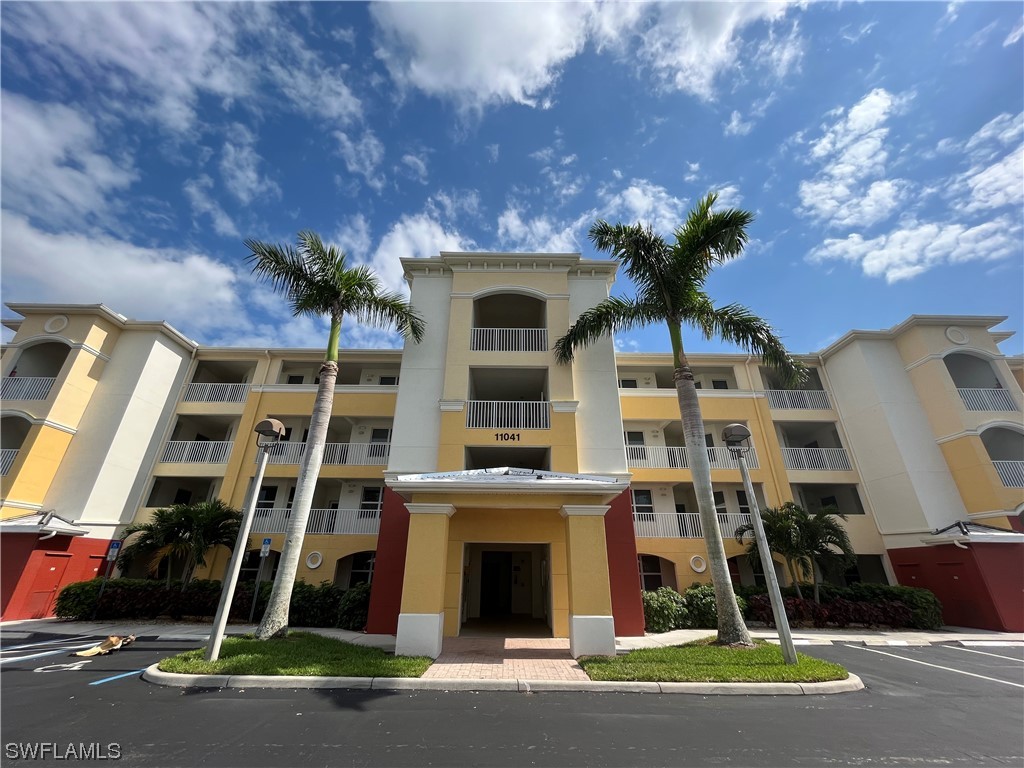 11041 Gulf Reflections Drive #404 Fort Myers FL 33908 223037543 image1