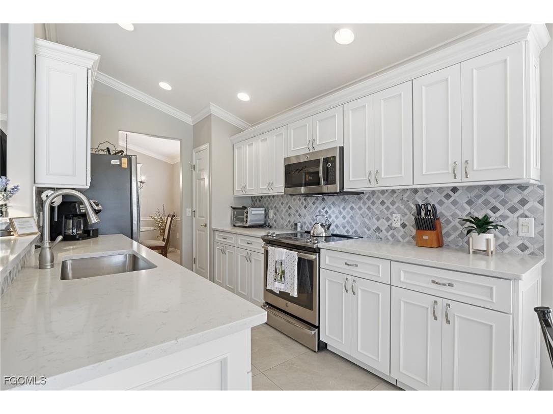 11041 Iron Horse Way Fort Myers FL 33913 2025017949 image14