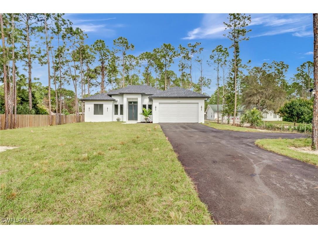1105 22nd Avenue NE Naples FL 34120 223068659 image1