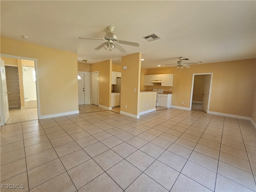 1105 Florence Street E Lehigh Acres FL 33974 2025016785 image2