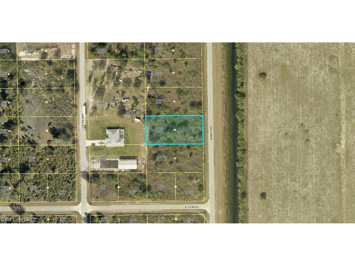 1105 Hines Avenue Lehigh Acres FL 33972 224063189 image1