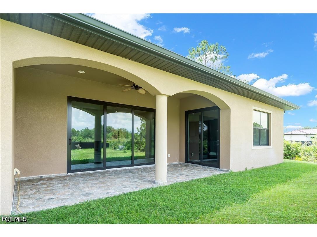 1105 James Avenue Lehigh Acres FL 33936 2026012568 image45