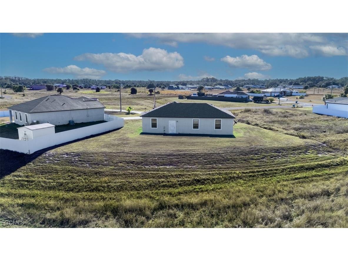 1105 N Capri Court Labelle FL 33935 2026001375 image20