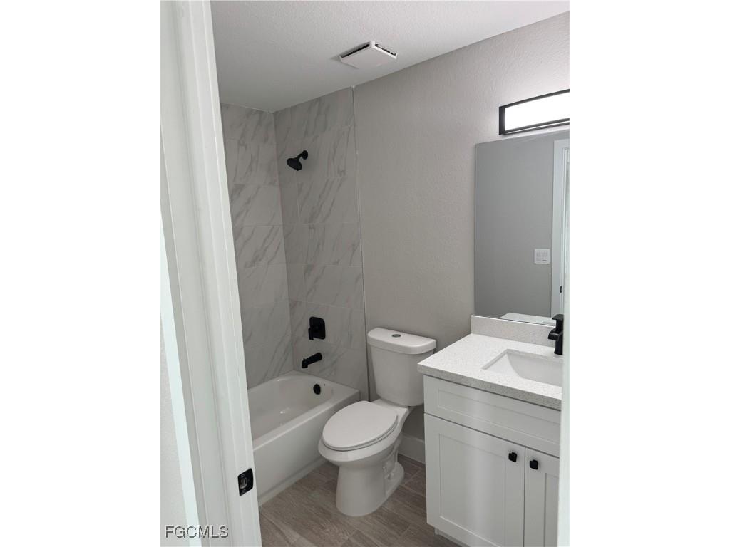 1105 NW 21st Avenue Cape Coral FL 33993 2025013989 image14