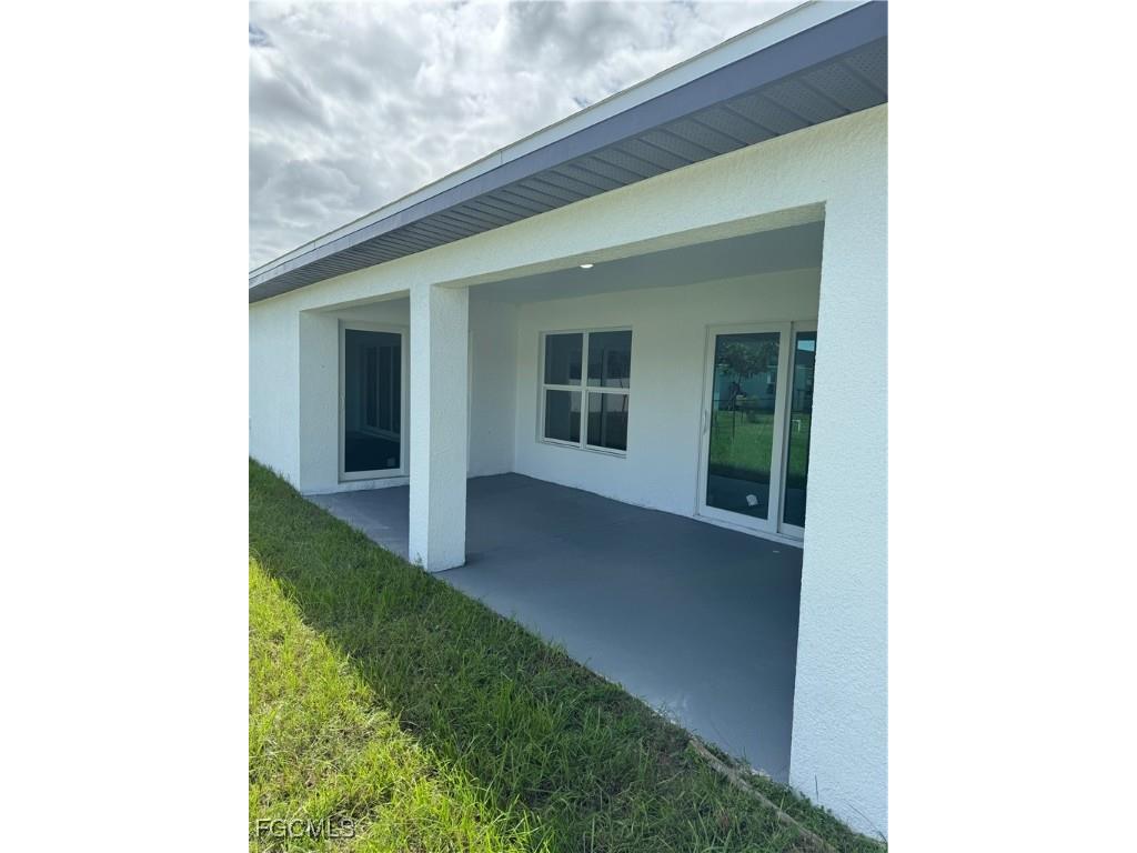 1105 NW 21st Avenue Cape Coral FL 33993 2025013989 image6