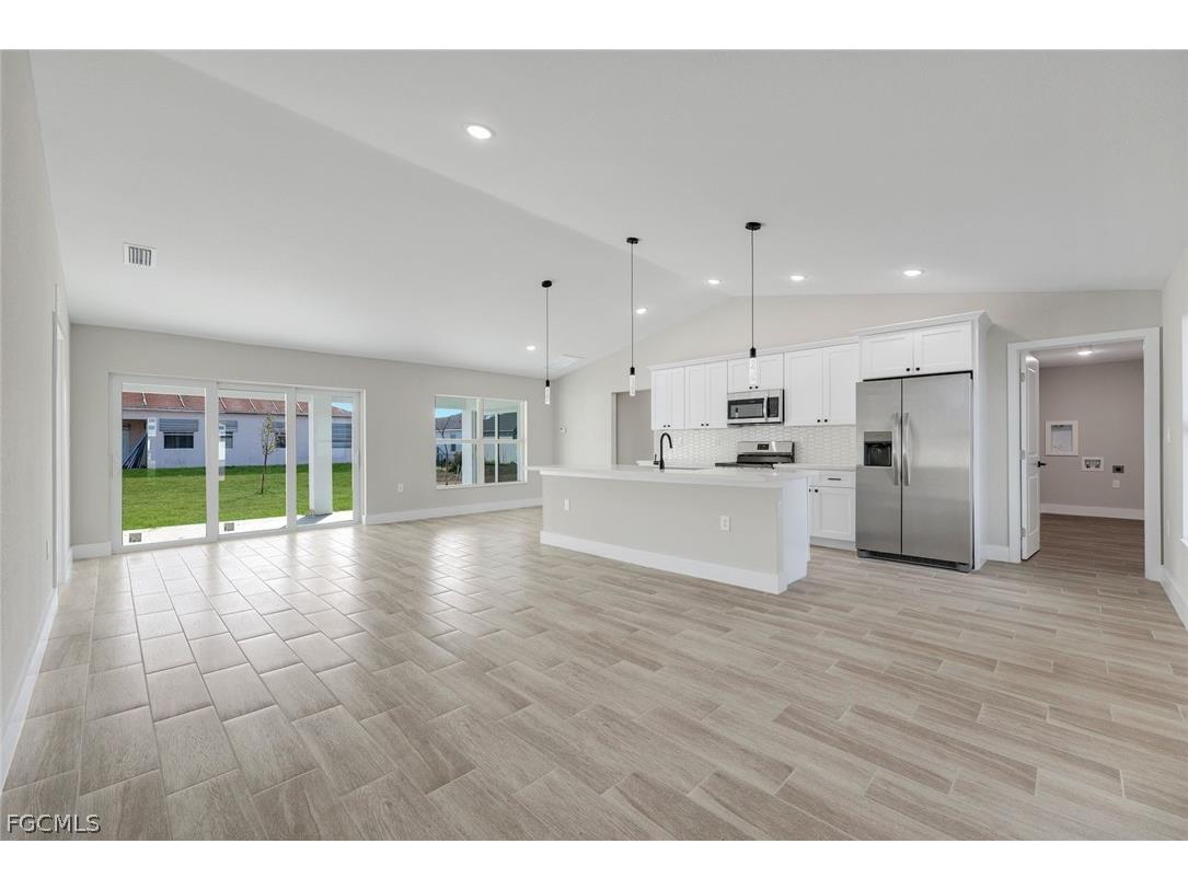 1105 NW 21st Avenue Cape Coral FL 33993 2026012159 image5