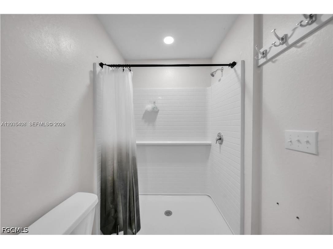 1105 NW 24th Place Cape Coral FL 33993 2026029586 image17