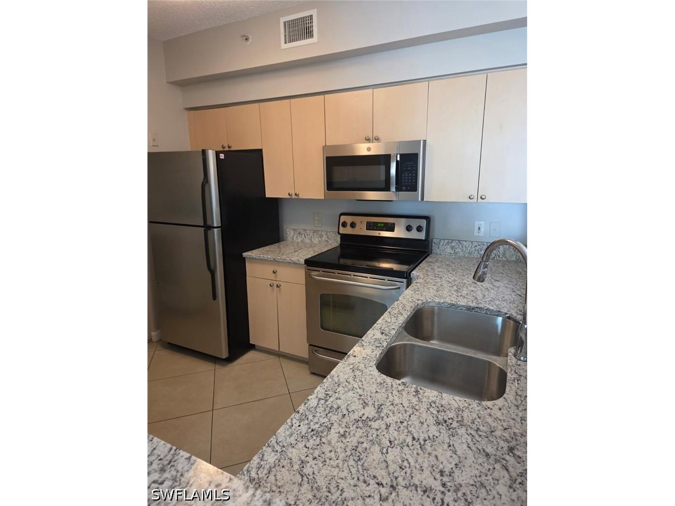 1105 Reserve Court #201 Naples FL 34105 226023559 image18