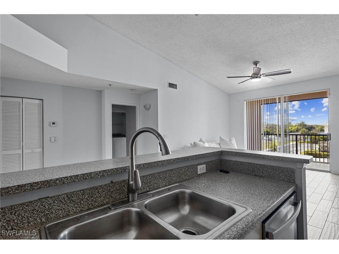 1105 Reserve Court #305 Naples FL 34105 226003900 image10