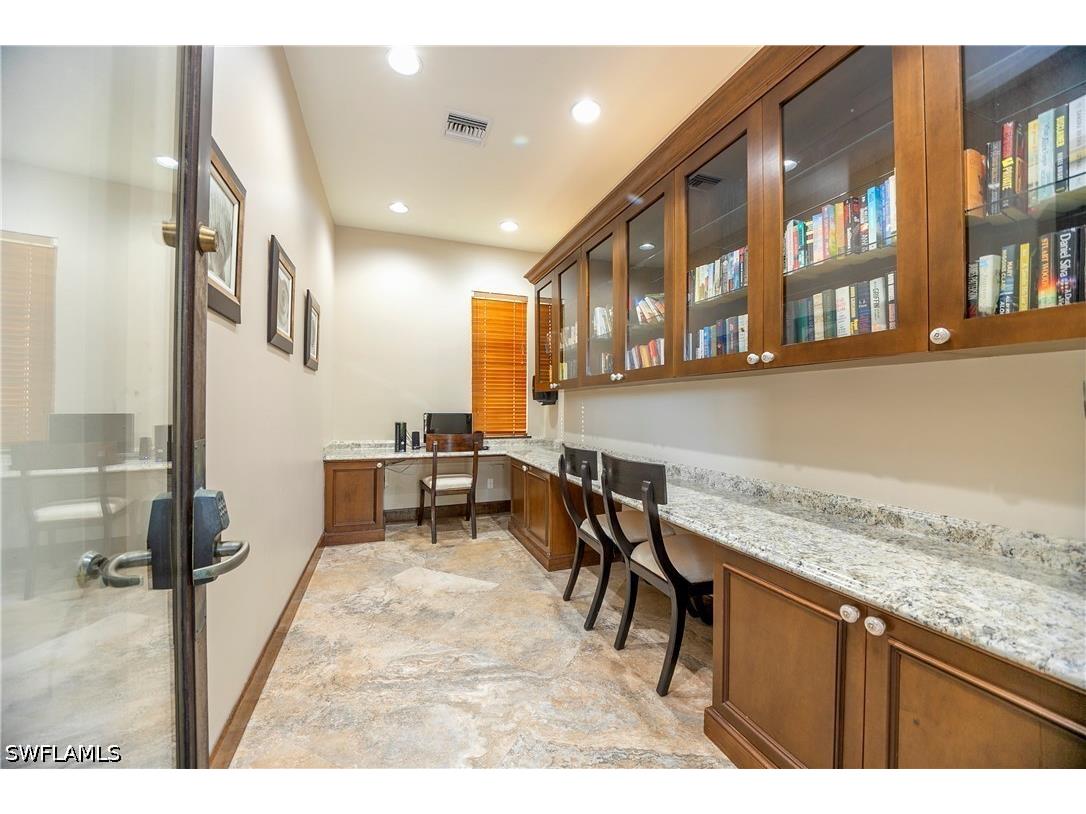 1105 Reserve Court #305 Naples FL 34105 226022087 image25