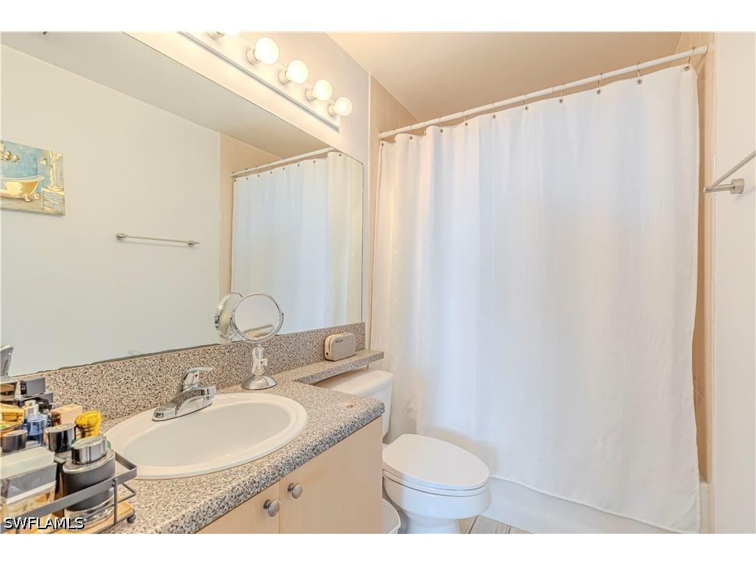 1105 Reserve Court #305 Naples FL 34105 226022087 image35