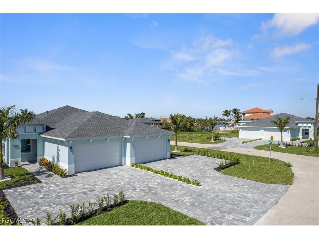 1105 SE 38th Street Cape Coral FL 33904 2026008137 image1