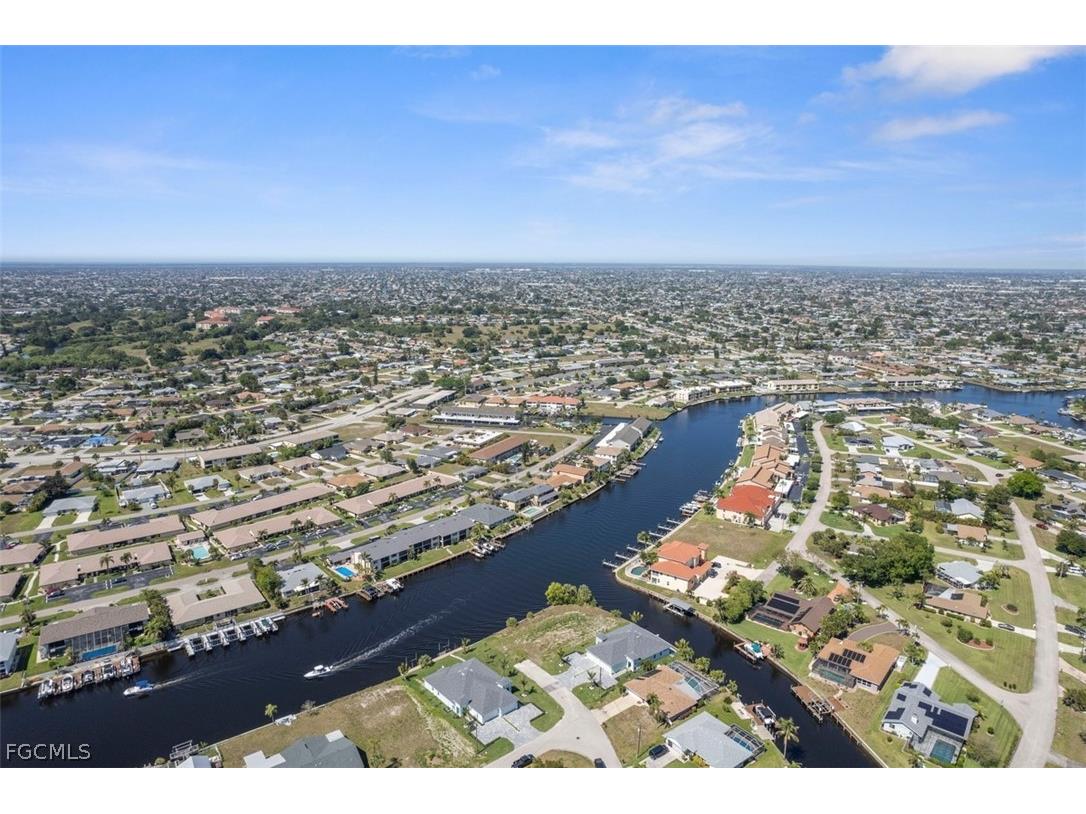 1105 SE 38th Street Cape Coral FL 33904 2026008137 image12