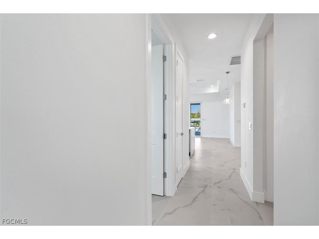 1105 SE 38th Street Cape Coral FL 33904 2026008137 image31