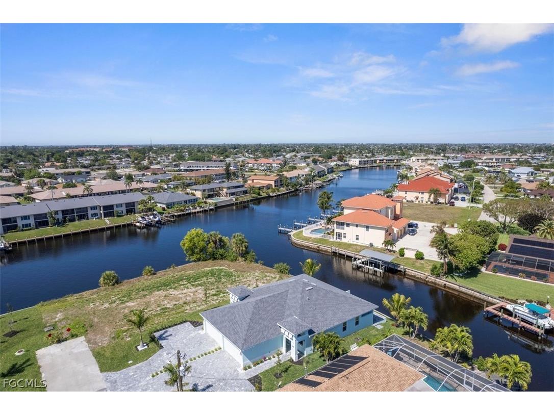 1105 SE 38th Street Cape Coral FL 33904 2026008137 image4