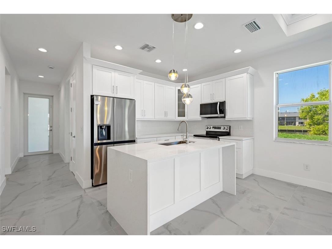 1105 SE 38th Street Cape Coral FL 33904 225030461 image18